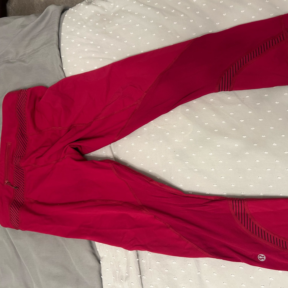 lululemon athletica Vibrant Pink Leggings
